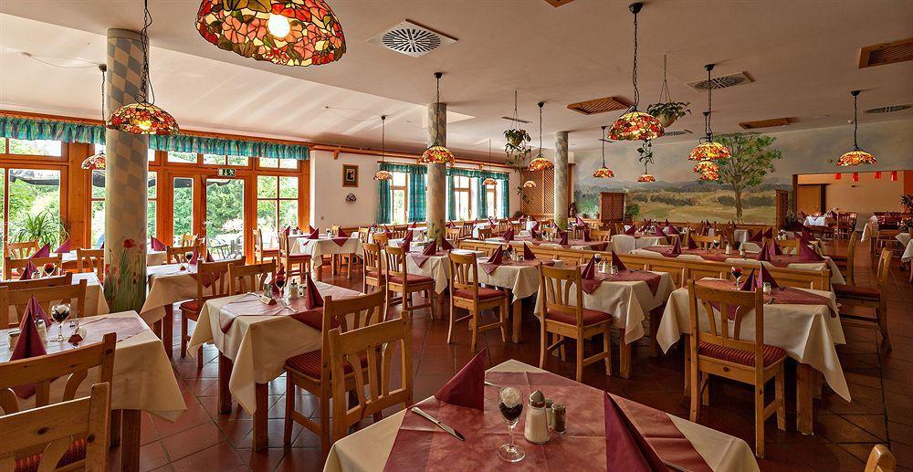 Hotel Ahornhof Линдберг Экстерьер фото