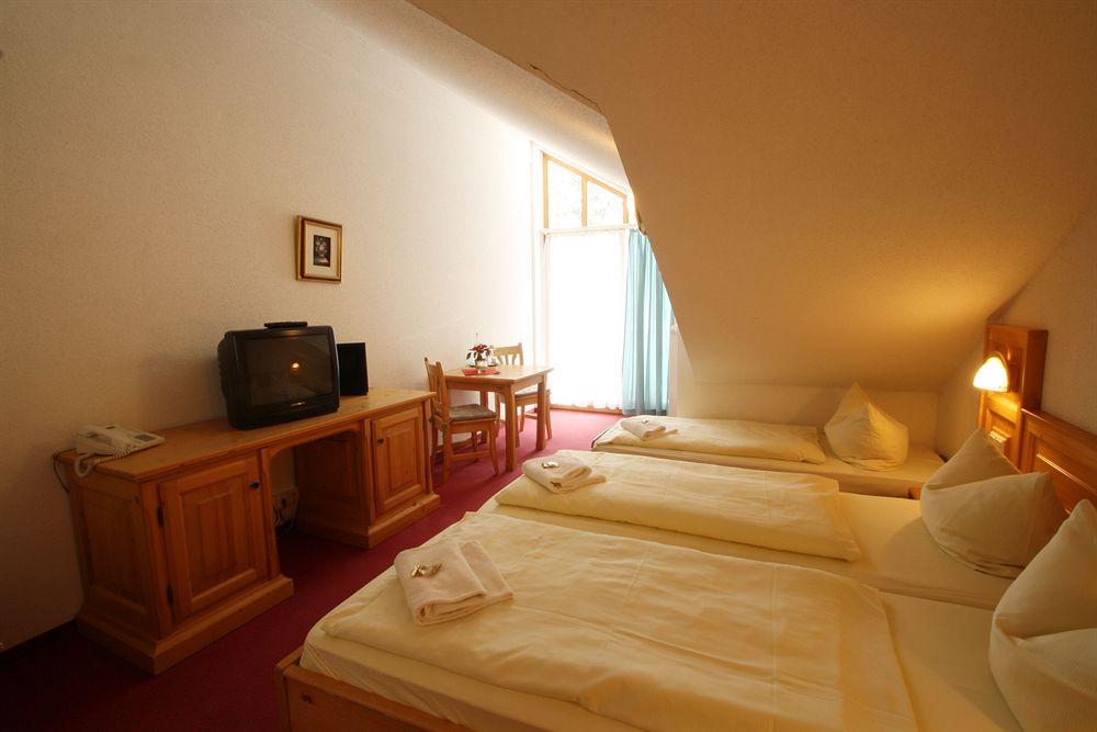 Hotel Ahornhof Линдберг Экстерьер фото